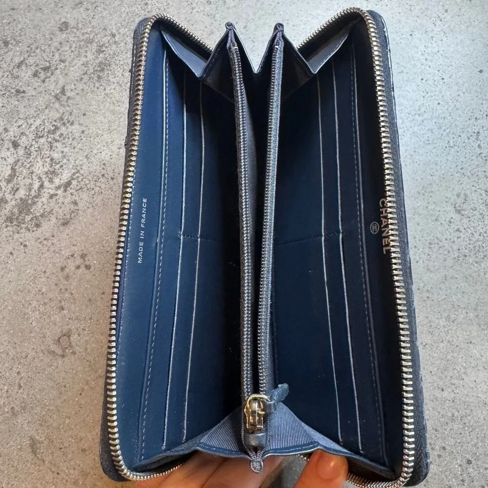 Chanel Blue Exotic Python Leather Wallet Navy Zippy Luxury Designer SHW